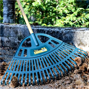 Escoba de Jardín Fija de Nylon con Mango de Madera 26 Dientes Flux - FAFNCM26
