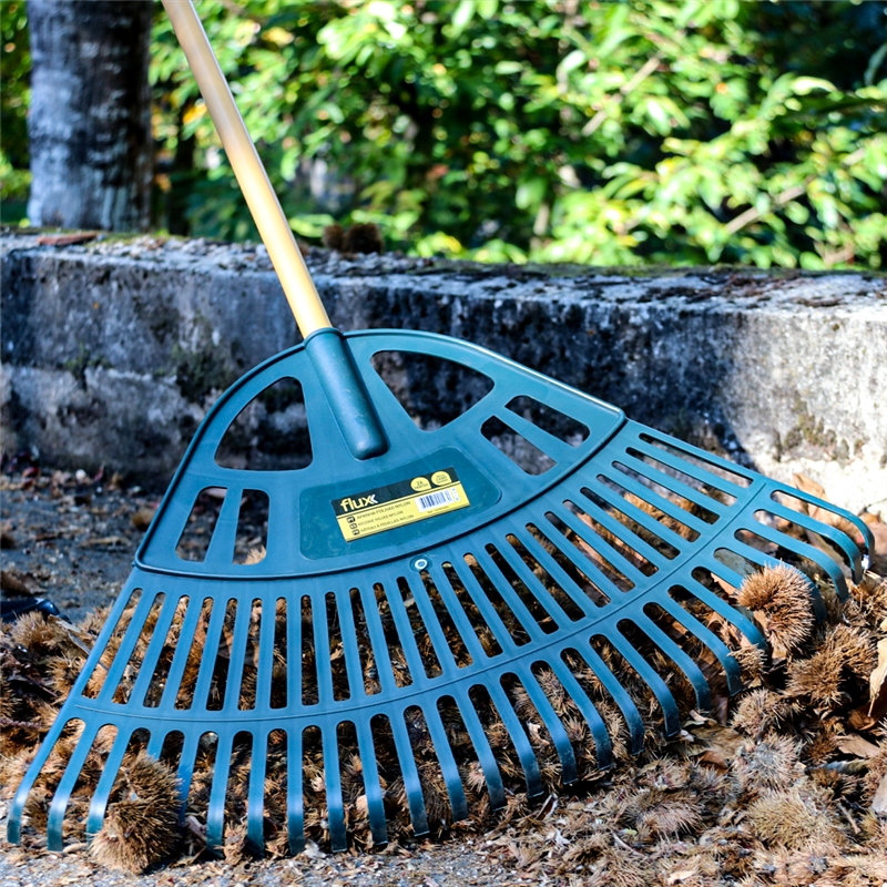 Escoba de Jardín Fija de Nylon con Mango de Madera 26 Dientes Flux - FAFNCM26